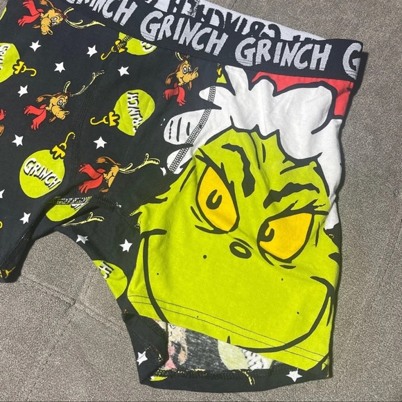 ❌SOLD❌🥰🥰The Grinch Boxer Briefs🥰🥰 - Picture 2 of 5